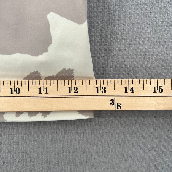 BEACH RIOT Ruby Crop Tank Womens M Taupe Cow Print Racerback V Neck Athleisure - Picture 11 of 14